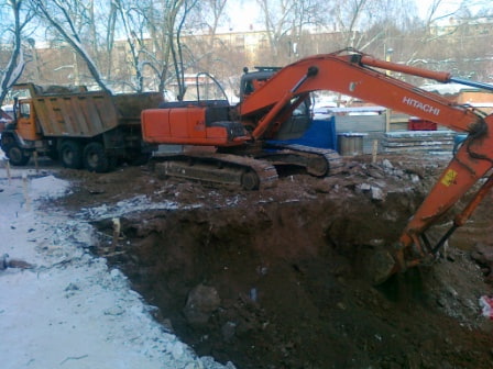 Копка котлованов,  вывоз грунта в Нижнем Новгороде